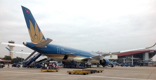 Vietnam Airlines thay đổi lịch bay do thời tiết xấu ảnh 1